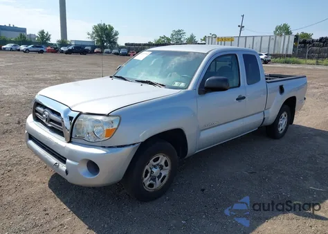 2009 Toyota Tacoma from USA, damaged, VIN 5TETX22N49Z624801